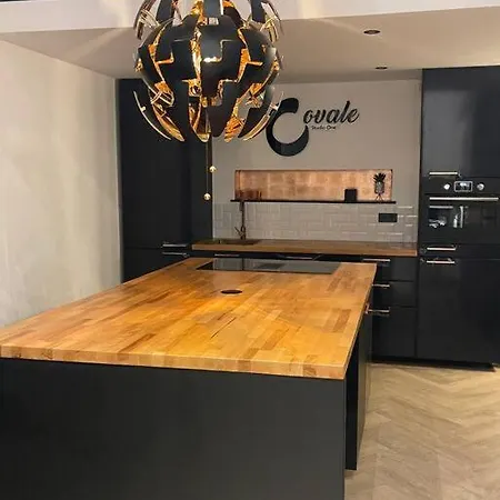 Luxury Sleeping 4-6 People With Jacuzzi - Covale Studio One Apartment Noordwijk